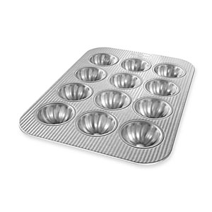 fluted muffin pan