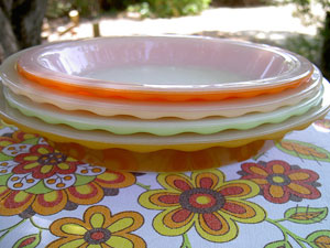 ceramic fluted pie plates