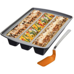 The Trio Lasagna Pan from Chicago Metallic has 3 several networks enabling.