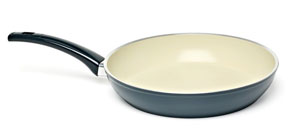 how to clean teflon cookware